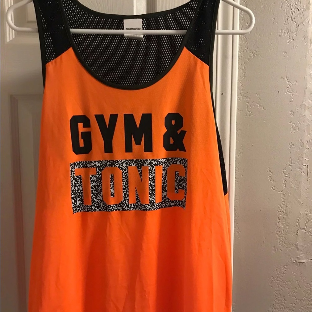 VS Pink tank top